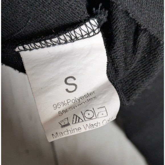 Black Cropped Hoodie Size Small Goth Y2K Streetwear Punk Baddie Grunge Alt - Picture 6 of 8